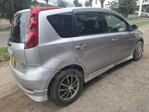 Nissan Note 2010 Silver