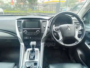 Mitsubishi Pajero 2019