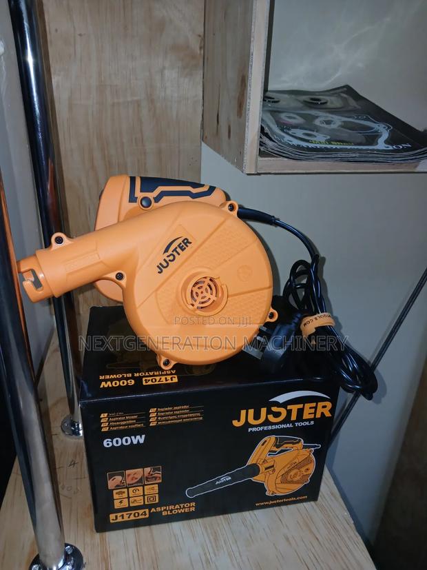 Juster Professional Blower