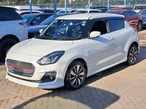 Suzuki Swift 2019 Off white
