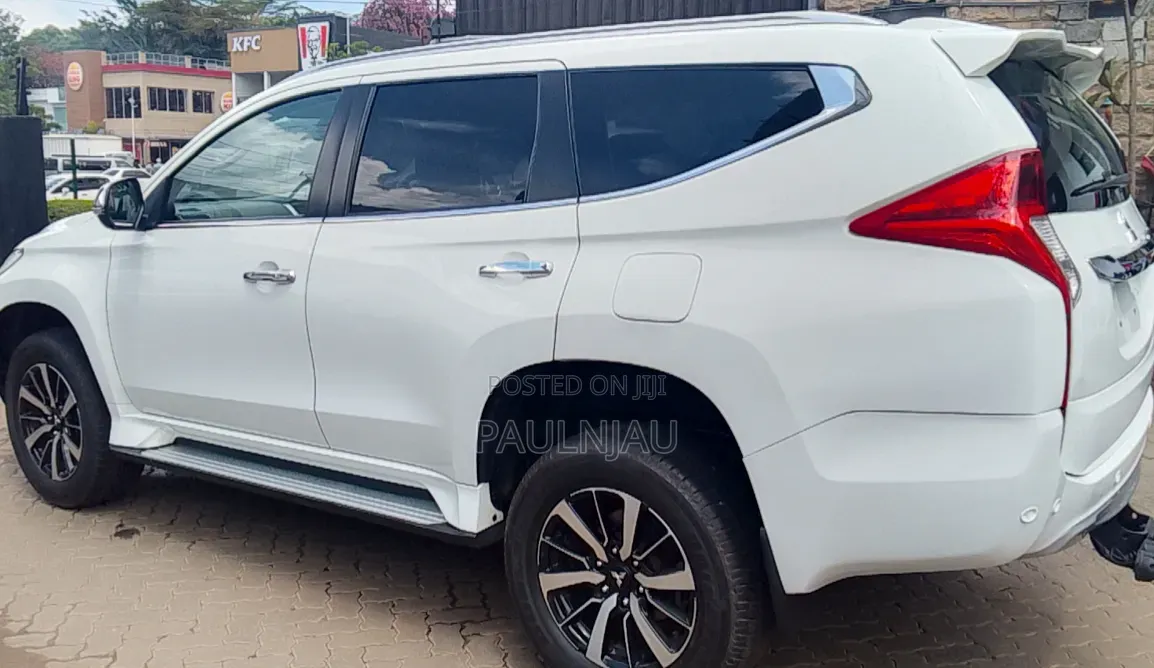 Mitsubishi Pajero 2019