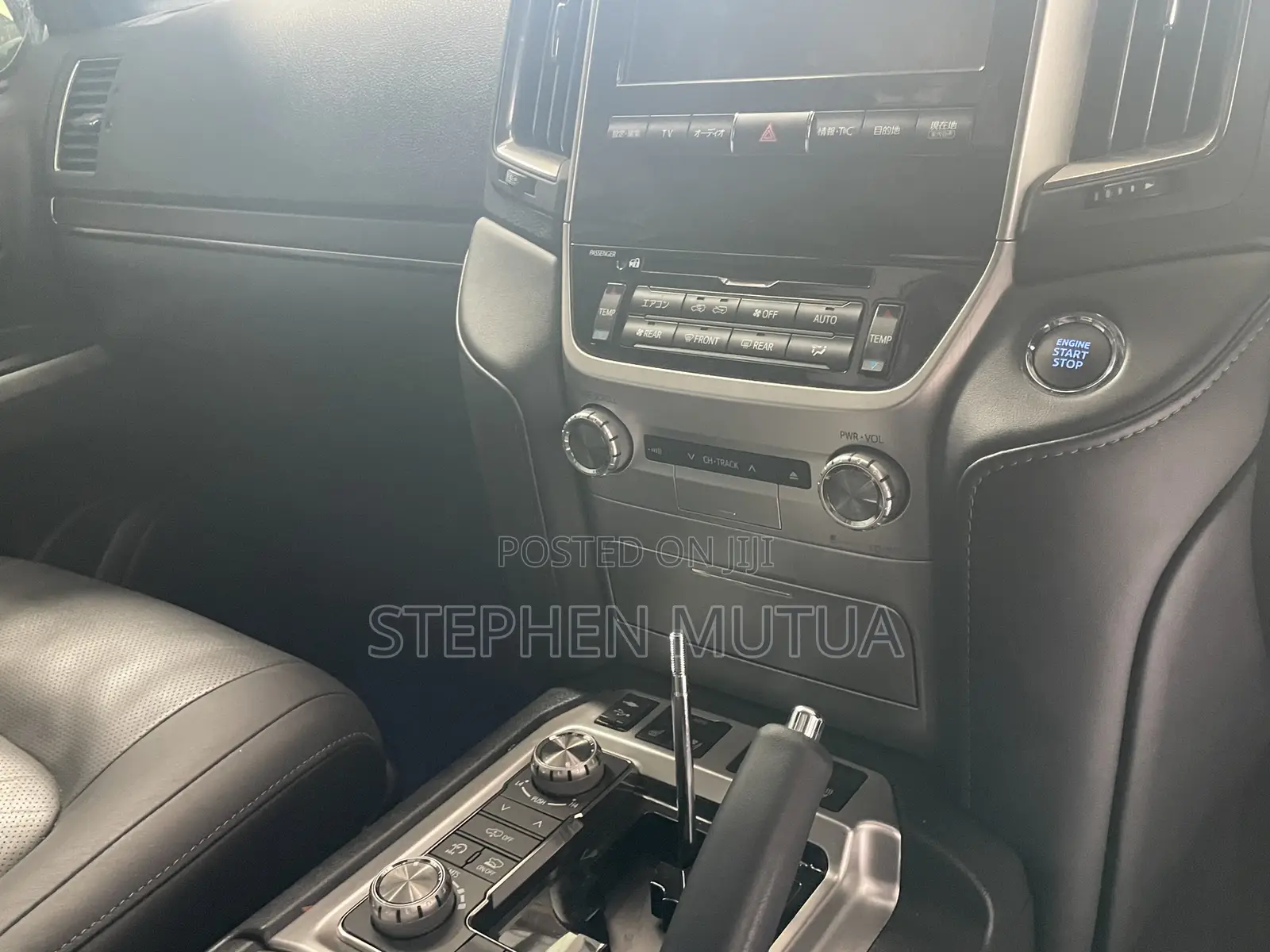 Toyota Land Cruiser 4.6 V8 ZX 2020 Black