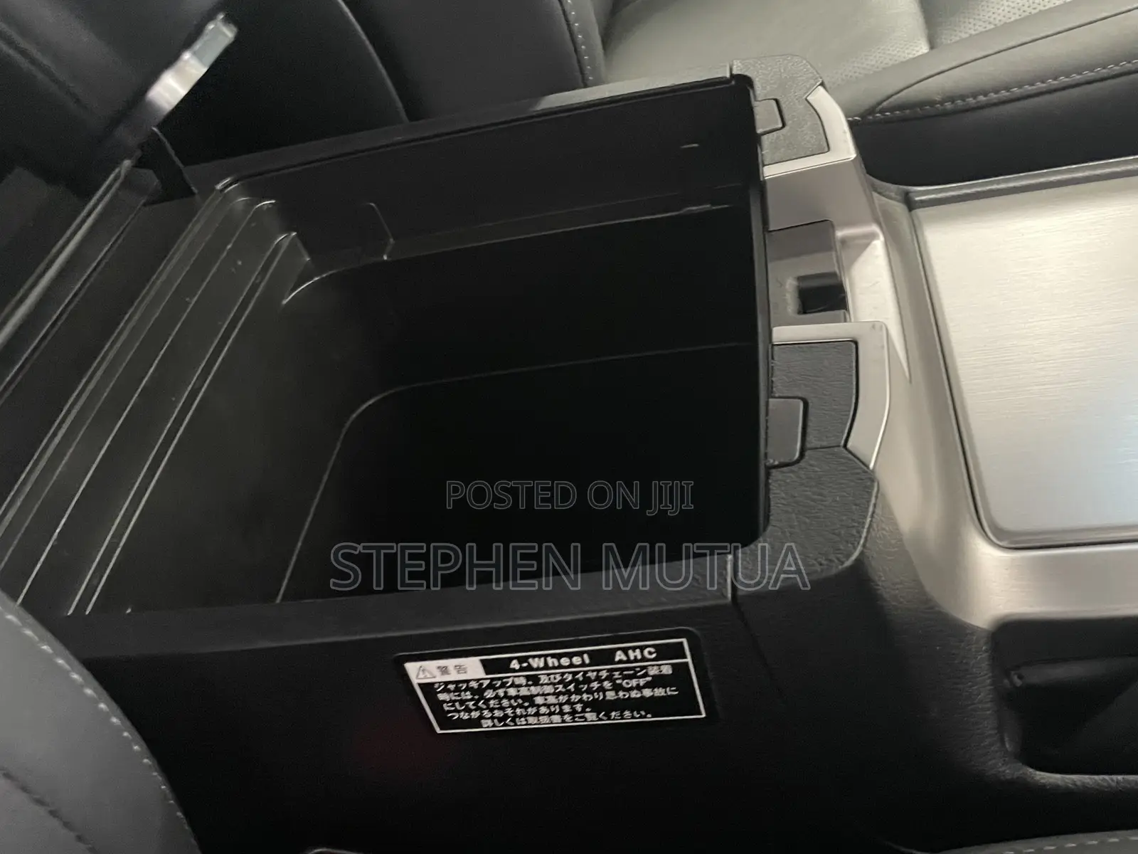 Toyota Land Cruiser 4.6 V8 ZX 2020 Black