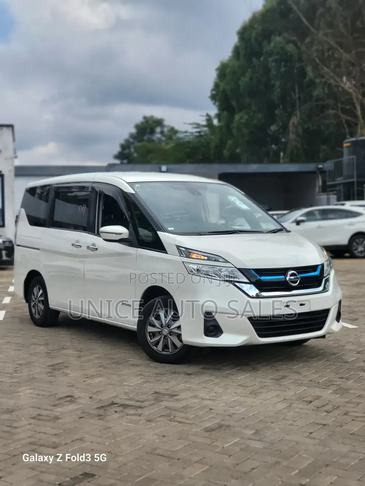 Nissan Serena 2019 White