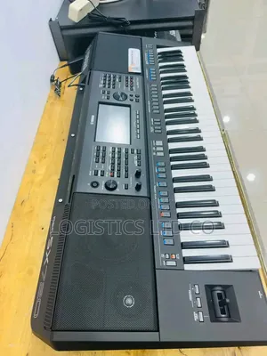 Yamaha PSR-Sx720 Keyboard
