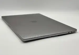 Laptop Apple MacBook Pro 2019 32GB Intel Core i9 SSD 512GB