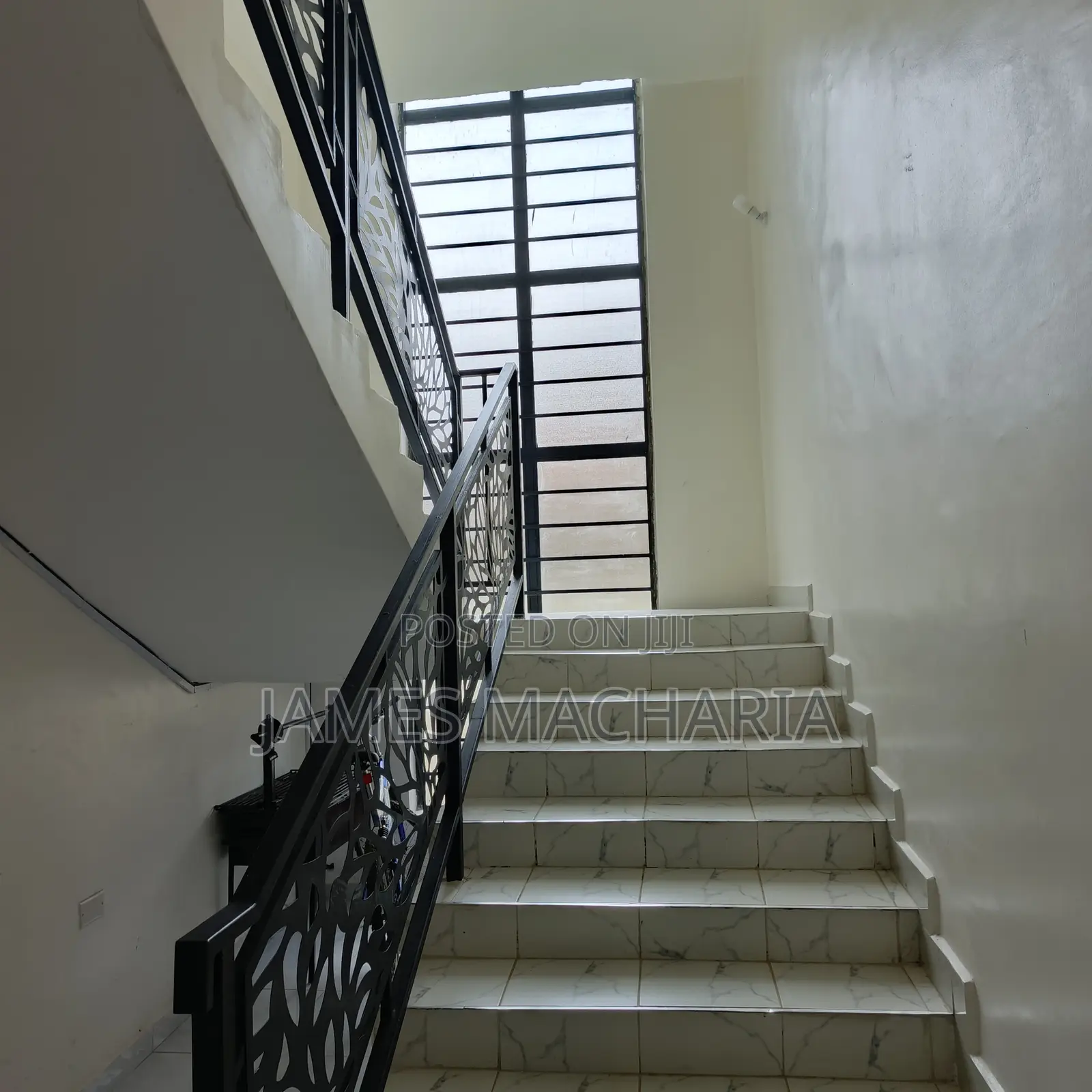 4bdrm Townhouse/Terrace in Membley Estate for sale