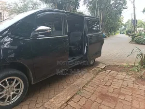 6 Seater Car Hire With Driver