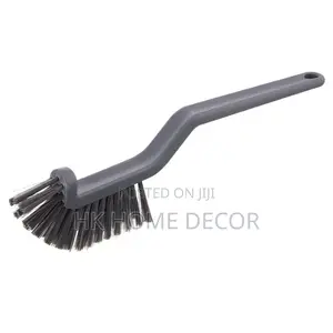 Versatile Long Handled Brush