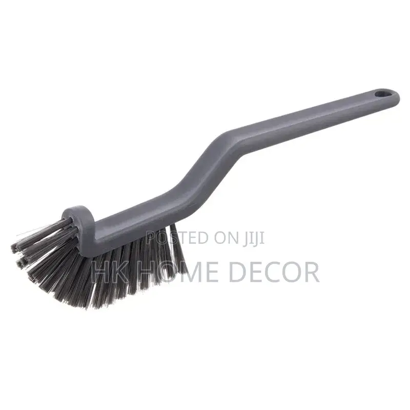 Versatile Long Handled Brush