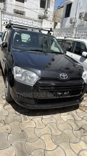 Toyota Probox 1.5 DX Comfort 2WD 2020 Black