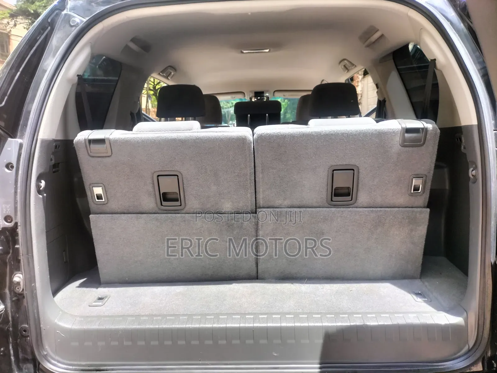 Toyota Land Cruiser Prado 2013 Black
