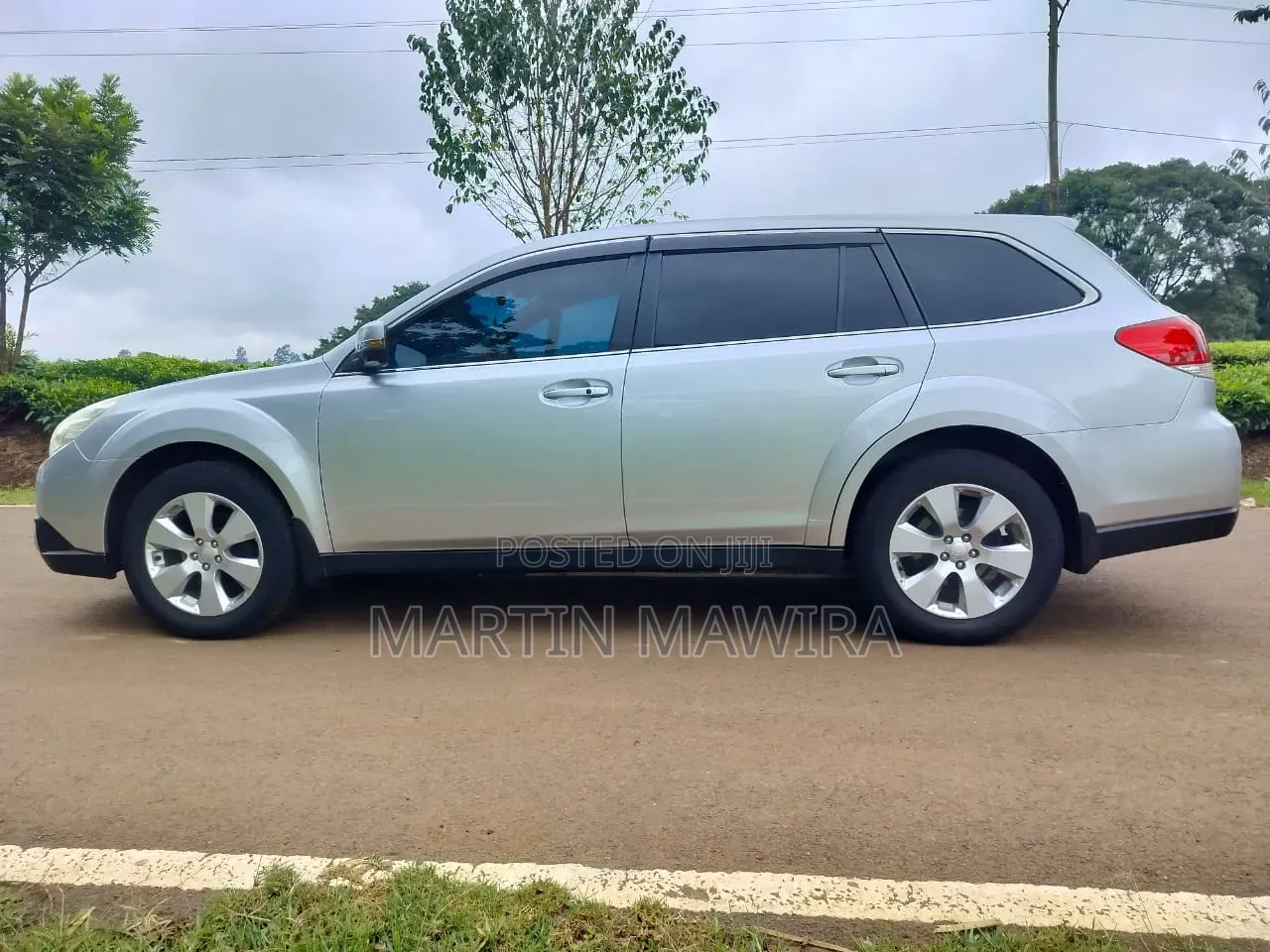Subaru Outback 2011 Silver