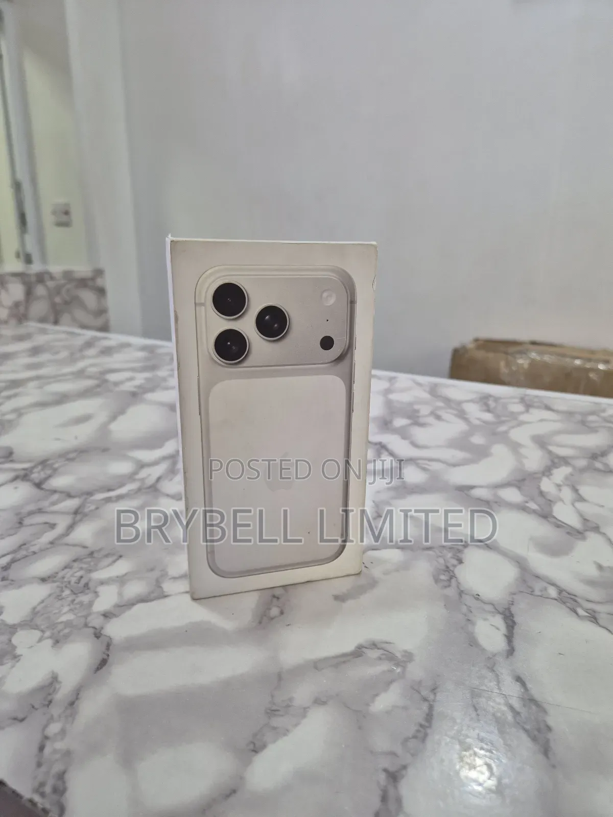 New Apple iPhone 17 Pro 256 GB Silver