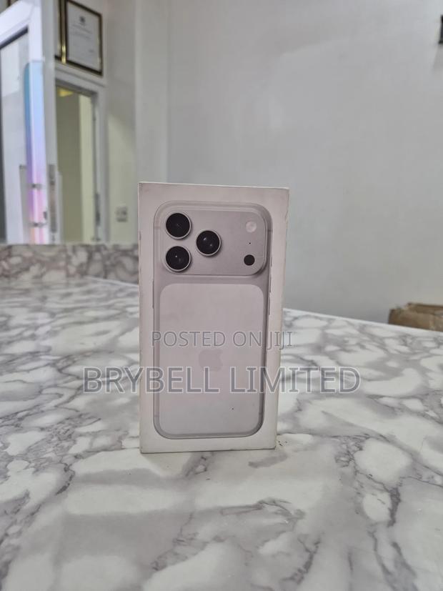 New Apple iPhone 17 Pro 256 GB Silver