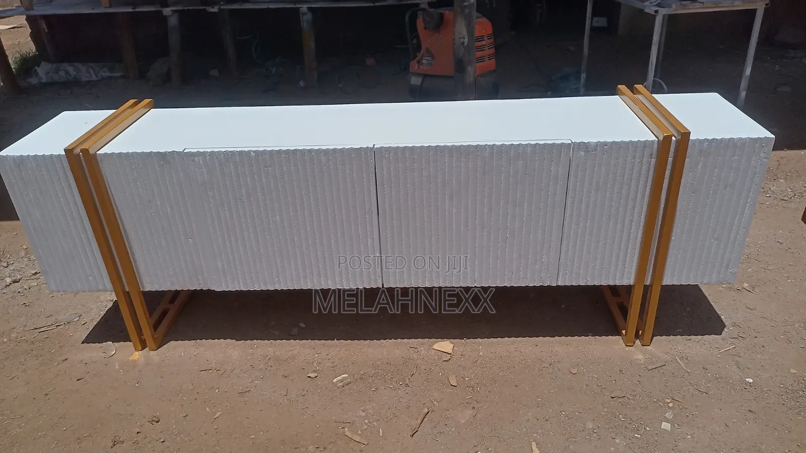 White Flutted Doors Stand(6fits)