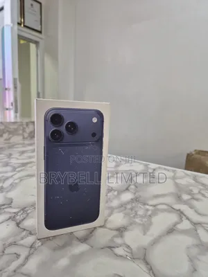 New Apple iPhone 17 Pro Max 256 GB Blue