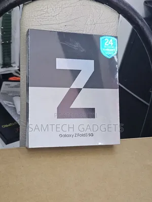 New Samsung Galaxy Z Fold 3 256 GB Black