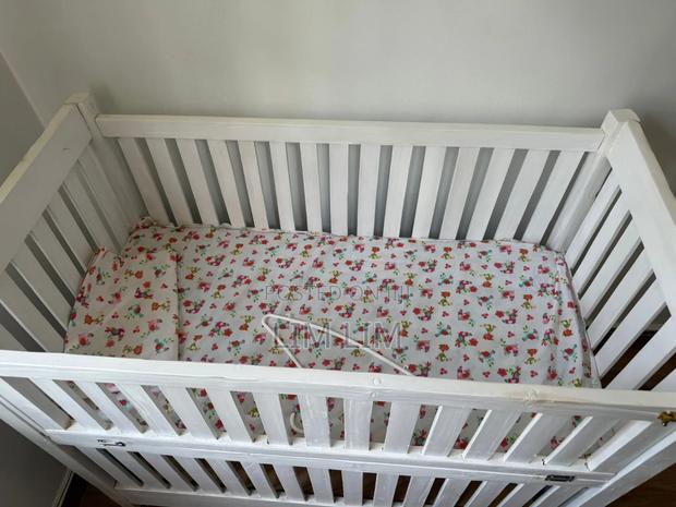 New Baby Cot - thumbnail 2