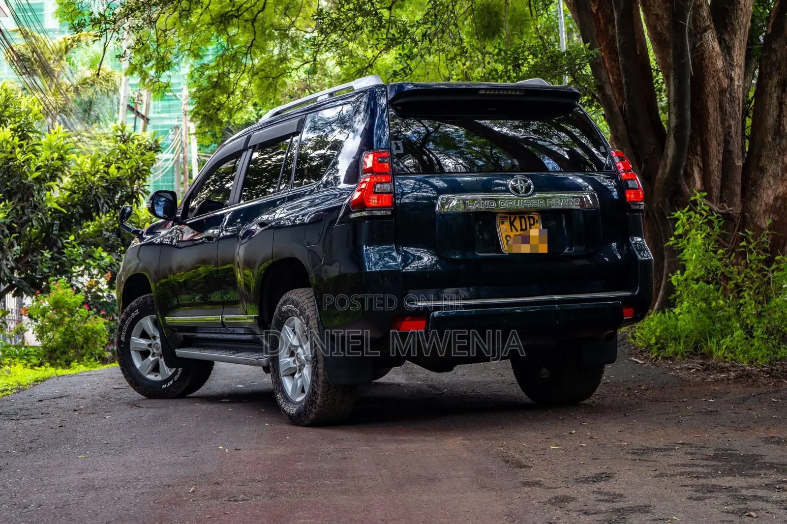 Toyota Land Cruiser 2017 Blue
