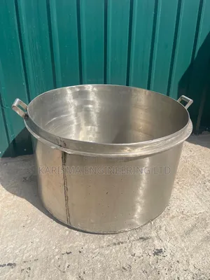 Stainless Steel Sufuria Is a Commercial-Grade Cooking Pot