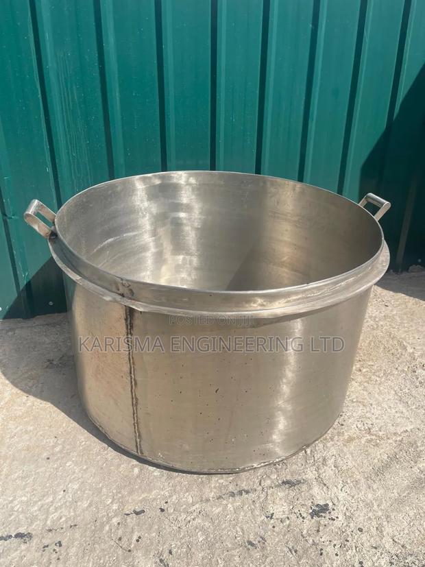 Stainless Steel Sufuria Is a Commercial-Grade Cooking Pot