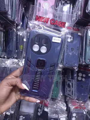 Tecno Spark 30 Pro 4g Built-in Ring Holder/Kickstand Case