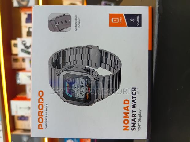 Porodo Nomad Smartwatch: 1.54" Display 5-Day Battery Life - thumbnail 2