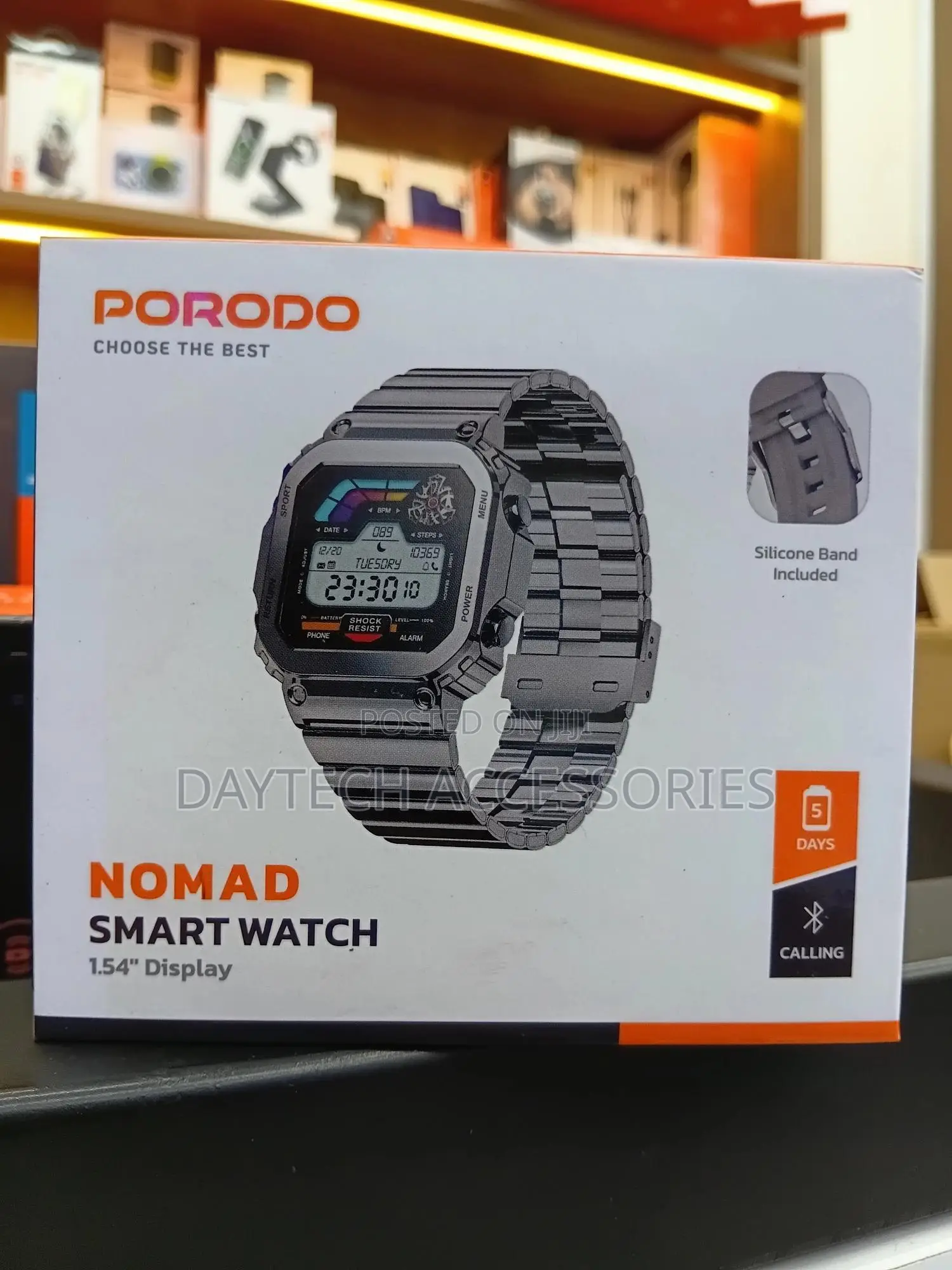 Porodo Nomad Is a Smart Watch 1.54" Display and Retro-Digital Design