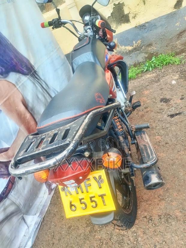 Bajaj Boxer 150 UG 2022 Red - thumbnail 4
