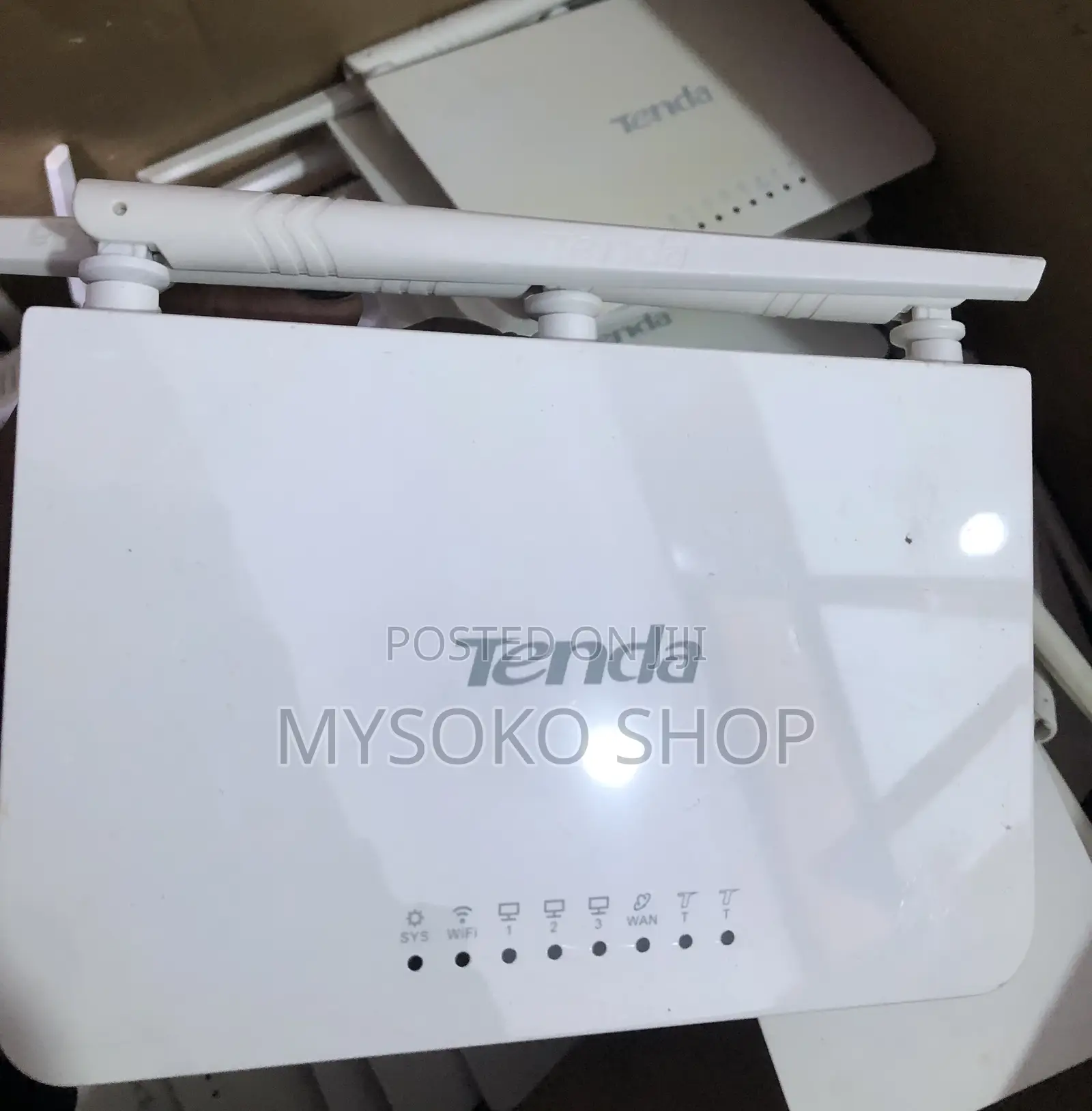F3 Tenda Router (Refurbished)