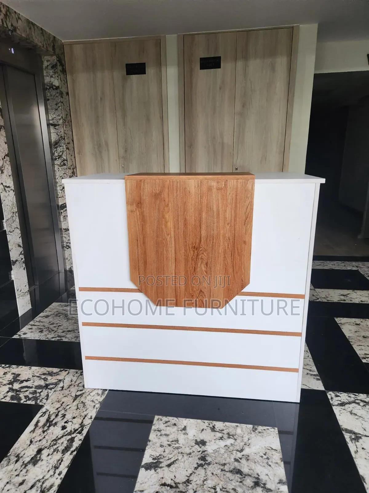 1.2m Classic and Stylish Reception Desk