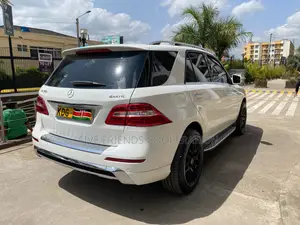 Mercedes-Benz M Class ML350 4MATIC 4dr SUV AWD (3.5L 6cyl 7A) 2015 White