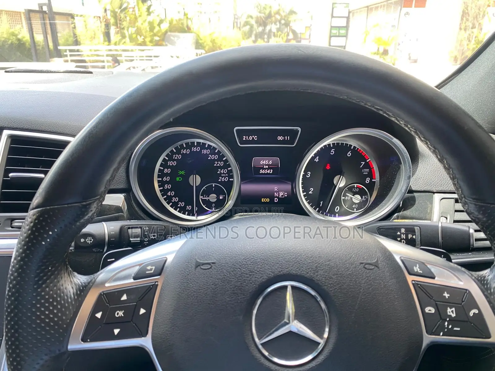 Mercedes-Benz M Class ML350 4MATIC 4dr SUV AWD (3.5L 6cyl 7A) 2015 White