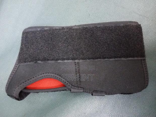 Wrist Splint - thumbnail 3