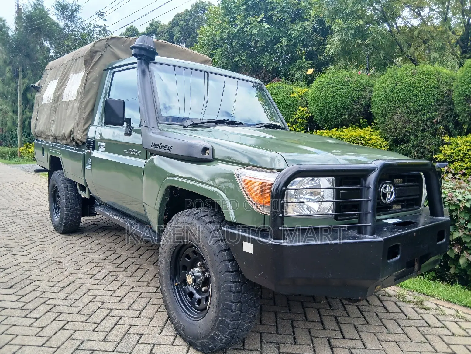 Toyota Land Cruiser 79 Series 2021 Green