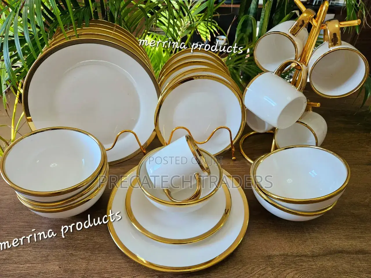 24 Pieces Gold Rimmed High Quality Dinner Set 