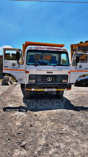 Tata LPK 2516
