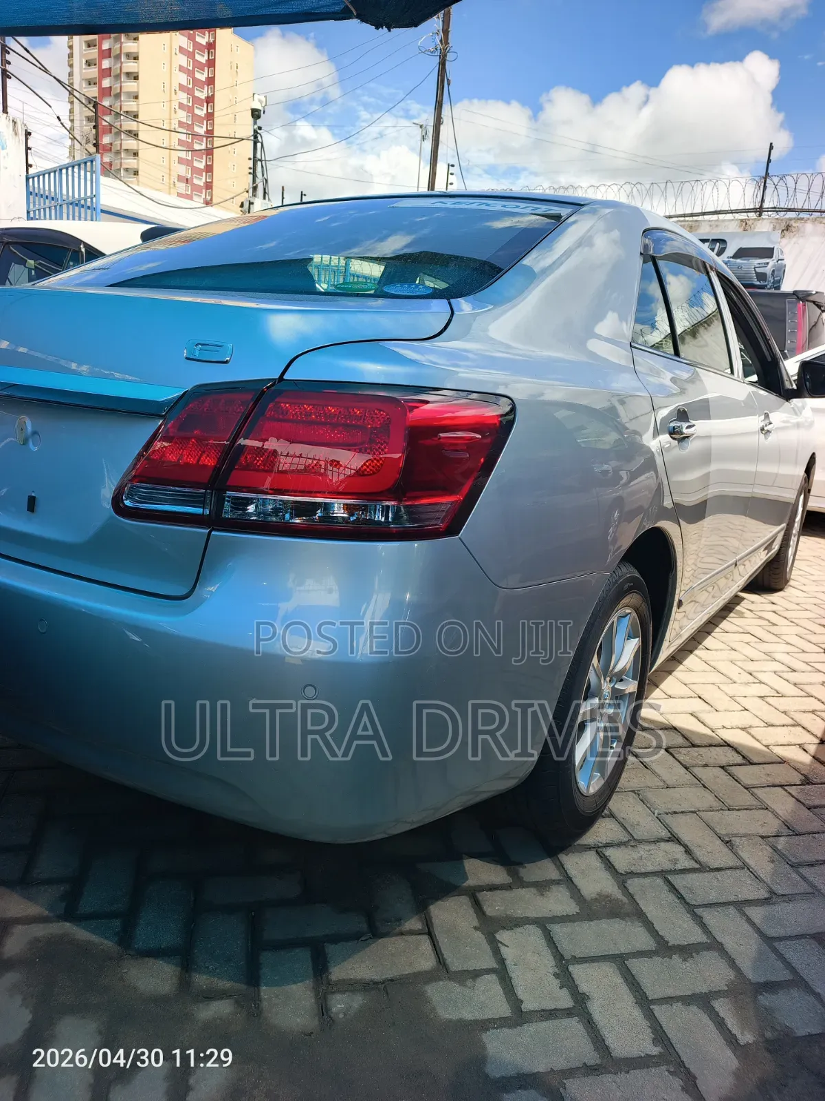 Toyota Premio 2019 Silver