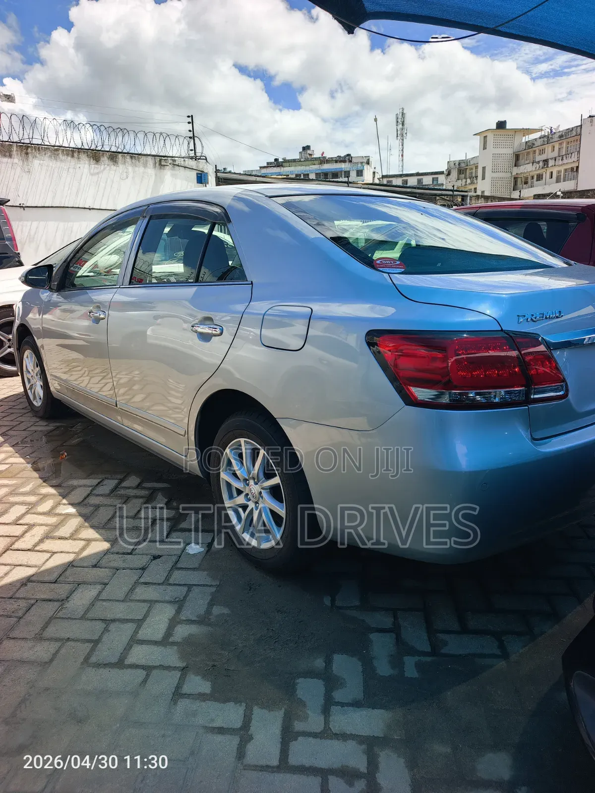 Toyota Premio 2019 Silver
