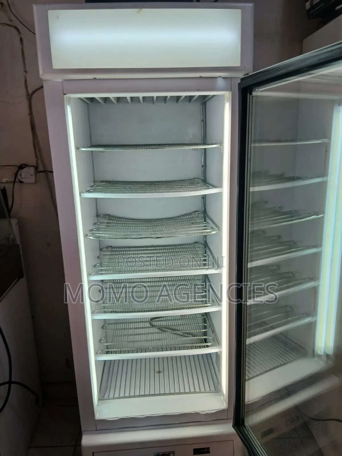 Ex-uk Upright Display Freezer 400l