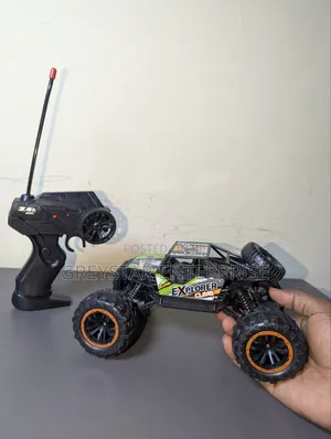 Remote Control 4wd Off-Road Rc Stunt Car Truck High Speed Chase