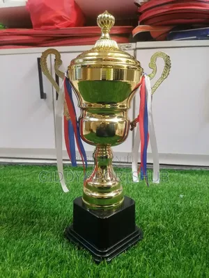 Runners Up 1 Trophy, Size 37cm.