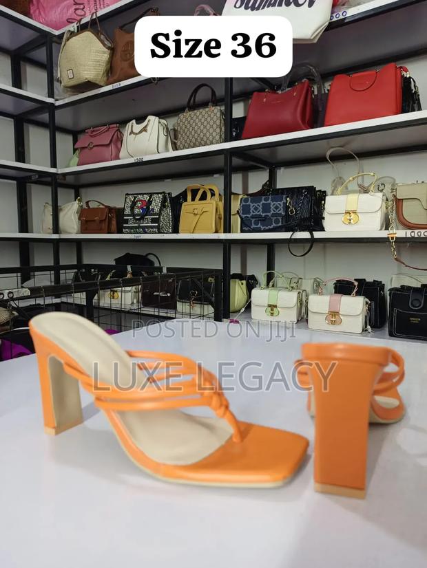High Heels - thumbnail 2
