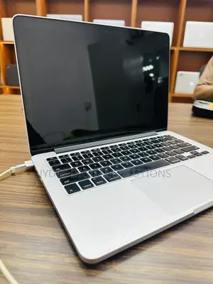 Laptop Apple MacBook Pro 2015 16GB Intel Core i5 SSD 256GB