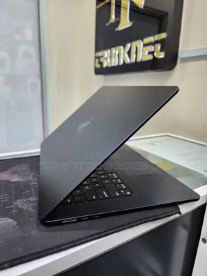 Laptop Apple MacBook Air 16GB Apple M3 SSD 256GB