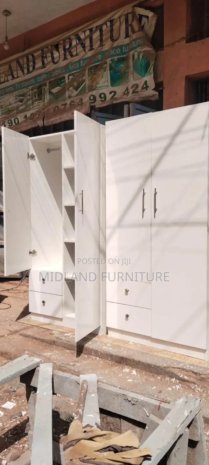 Wardrobes / Clothes Cupboards