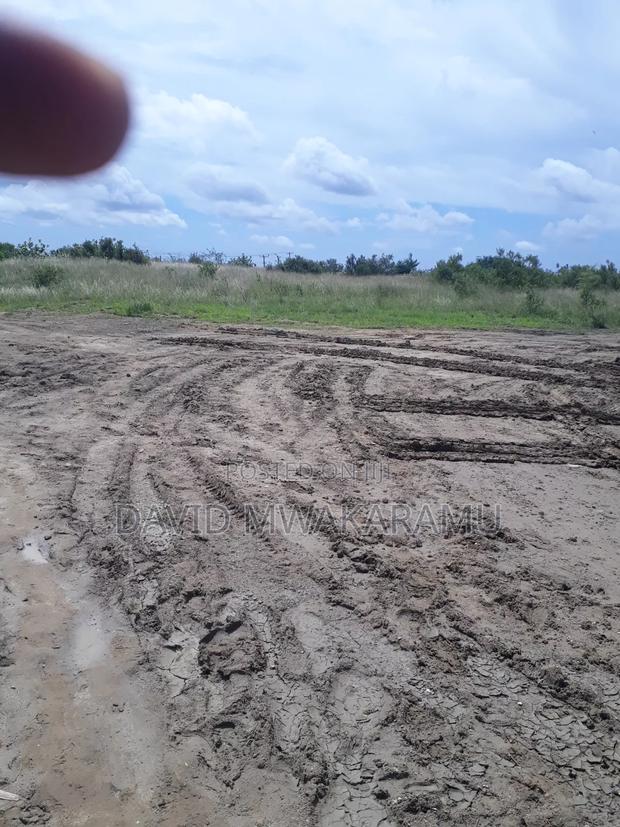 Plot for Sale - thumbnail 4