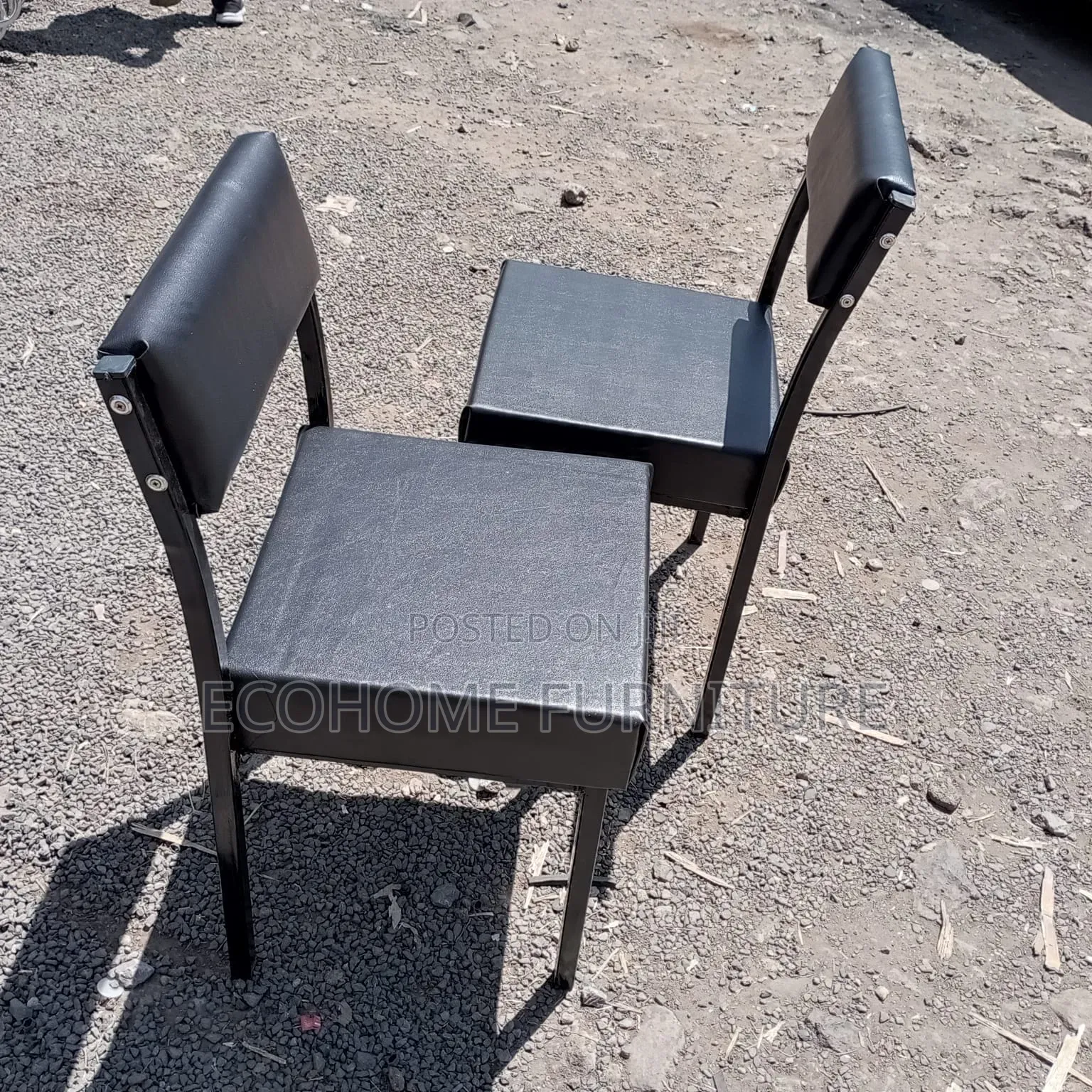 Armless Catarina Visitor Chair