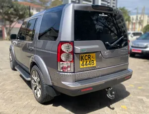 Land Rover Discovery 2011 Gray
